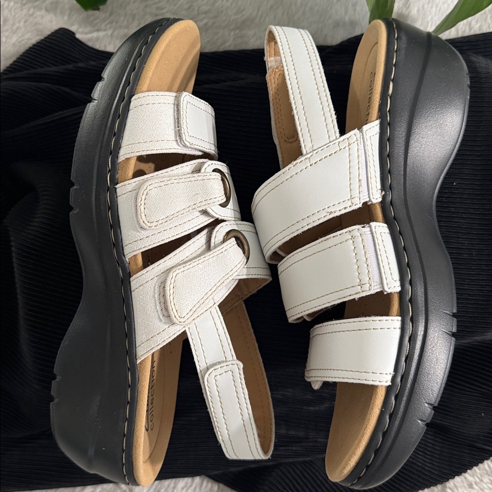 Clarks Collection Merliah 2 Bali White Faux Leather Sandal - Women's 8M / EU 39 - Picture 8 of 12